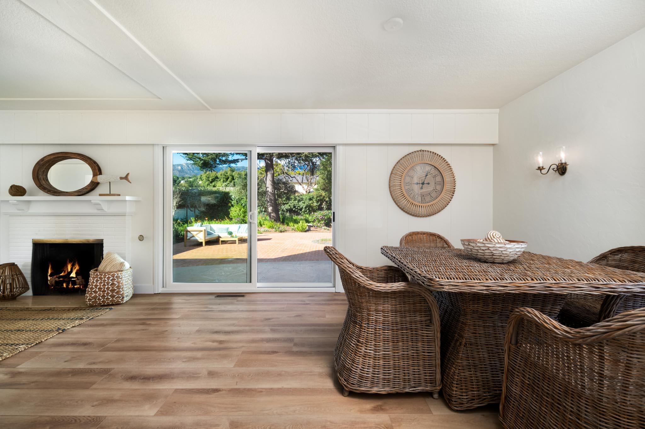 1180 Mesa Road Montecito, CA 93108 - Photo 10 of 25 Dining Area