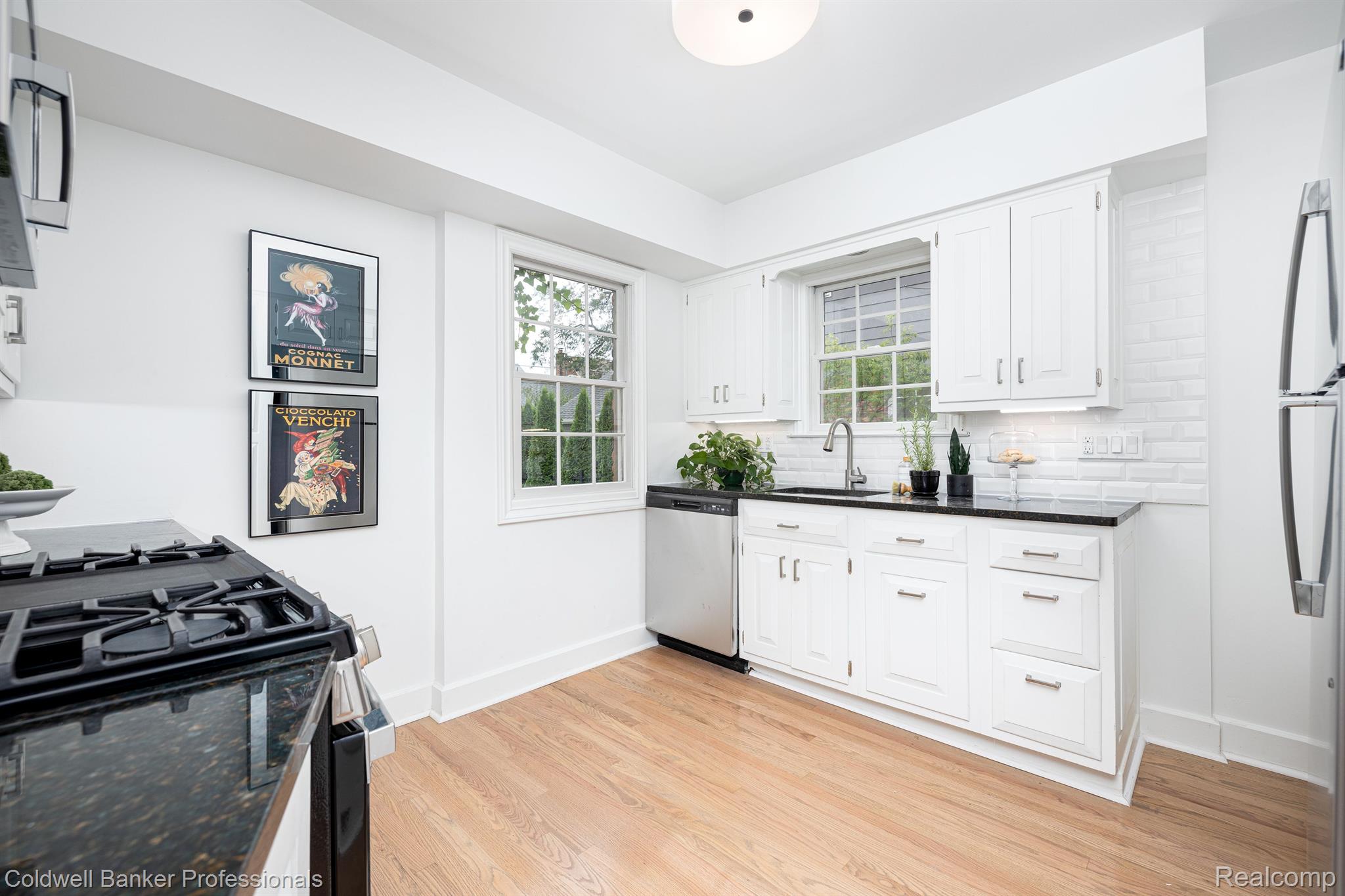 326 McMillan Road Grosse Pointe, MI 48236 - Photo 16 of 34 Gallery Image 16
