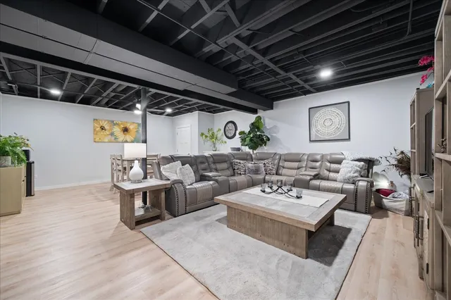 $699,000 | 1383 Dodson Avenue, Elburn, IL 60119