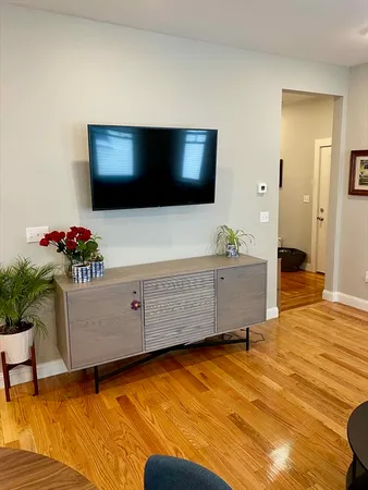 $6,000 | 29 Vassal Lane, Unit 2, Cambridge, MA 02138