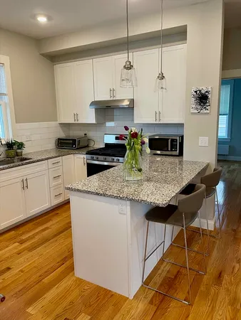 $6,000 | 29 Vassal Lane, Unit 2, Cambridge, MA 02138