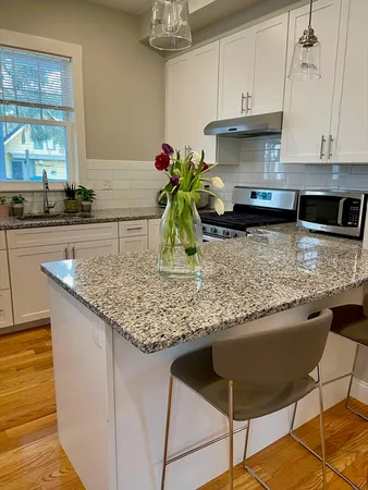 $6,000 | 29 Vassal Lane, Unit 2, Cambridge, MA 02138