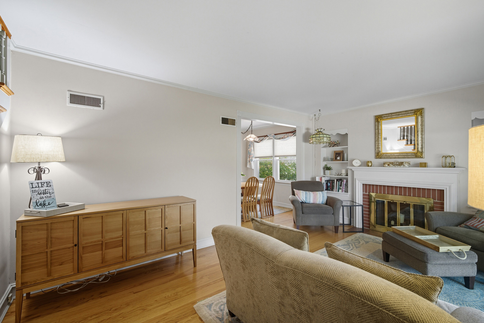 1015 Arthur Street Park Ridge, IL 60068 - Photo 3 of 28 Gallery Image 3