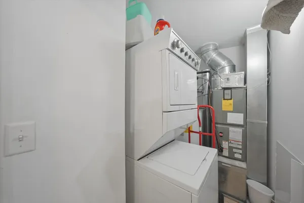 $1,525 | 3423 Ridgeland Avenue, Unit 102, Berwyn, IL 60402