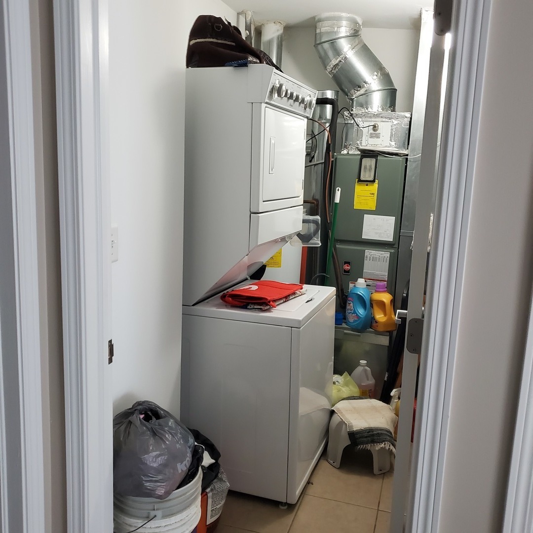 3423 Ridgeland Avenue, Unit 102 Berwyn, IL 60402 - Photo 7 of 11