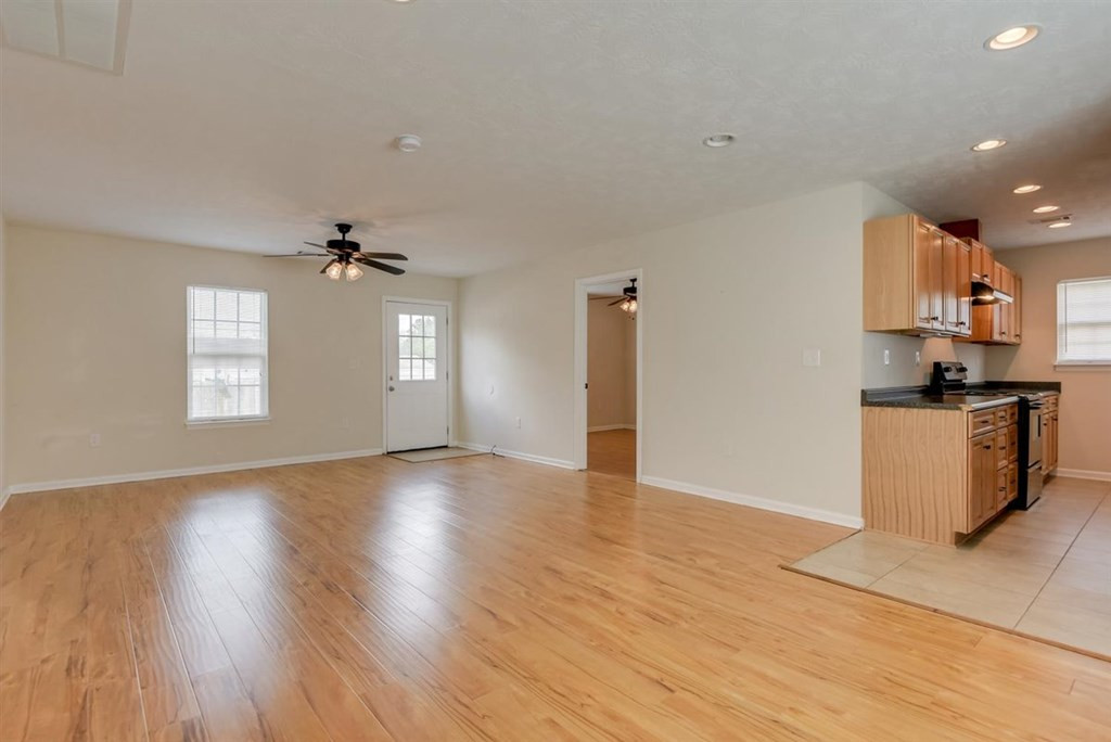 215-217 Hudson Road Aiken, SC 29801 - Photo 5 of 19