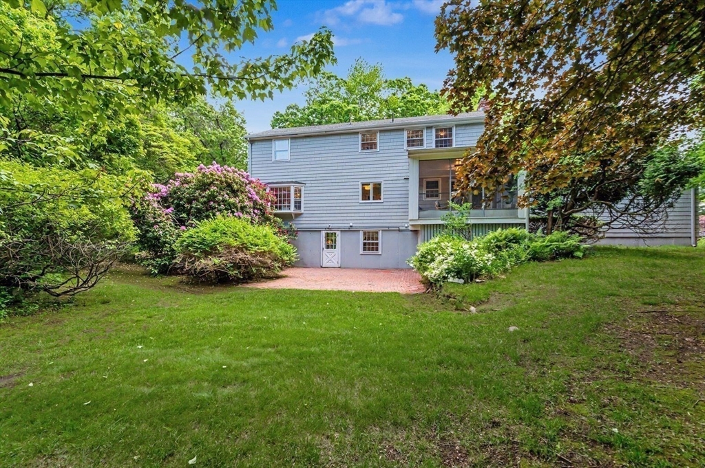 1 Bridle Path Road Andover, MA 01810 - Photo 28 of 39