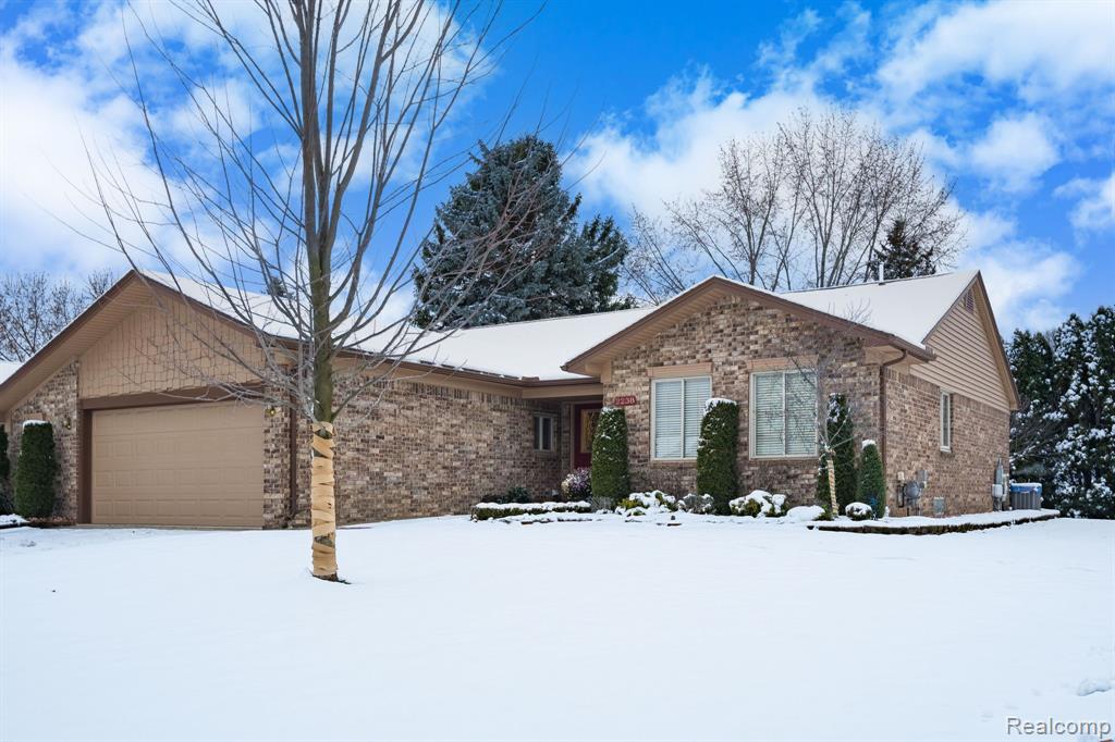 2238 Flanders Drive Rochester Hills, MI 48307 - Photo 3 of 30