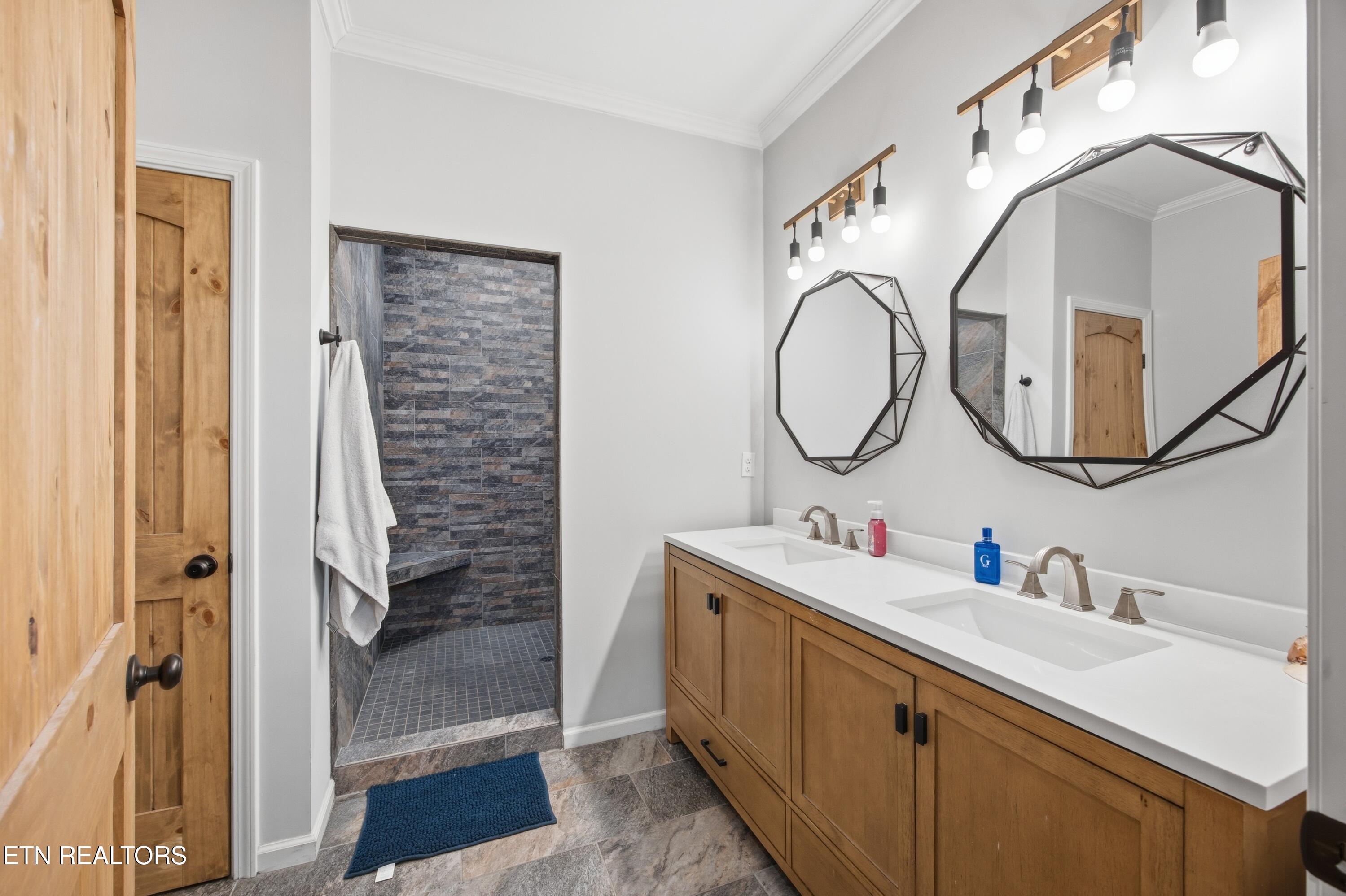 287 Cave Creek Road Loudon, TN 37774 - Photo 16 of 37 main master bathroom