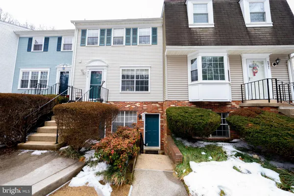 $375,000 | 5919 1st Landing Way, Unit 183, Burke, VA 22015
