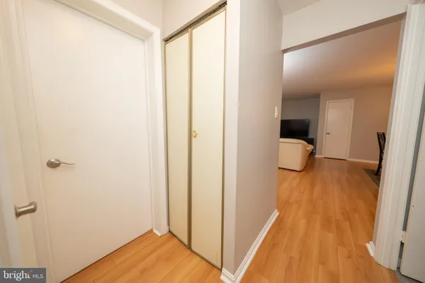 $375,000 | 5919 1st Landing Way, Unit 183, Burke, VA 22015