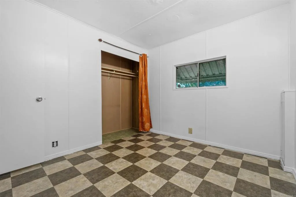 12044 Royal, Unit 93 El Cajon, CA 92021 - Photo 17 of 29