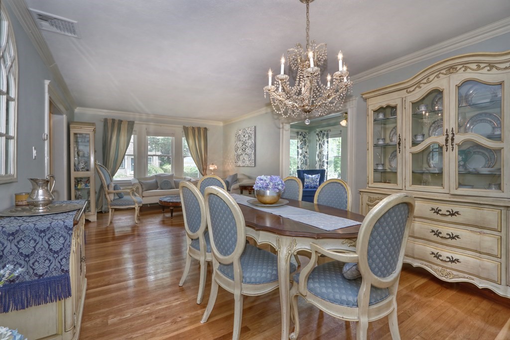 66 Cedar Road Medford, MA 02155 - Photo 5 of 26 Gallery Image 5