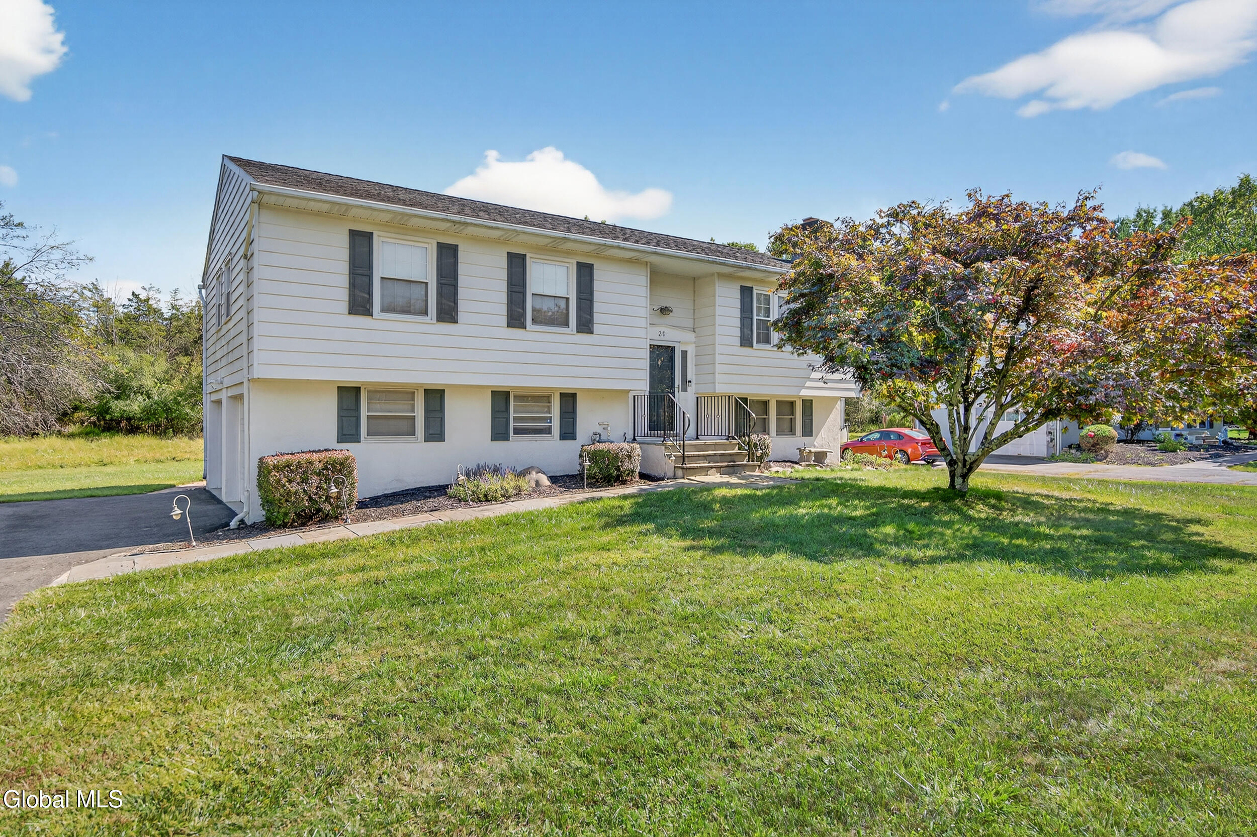 20 Amy Road Blooming Grove, NY 10992 - Photo 2 of 31 IMG_2565
