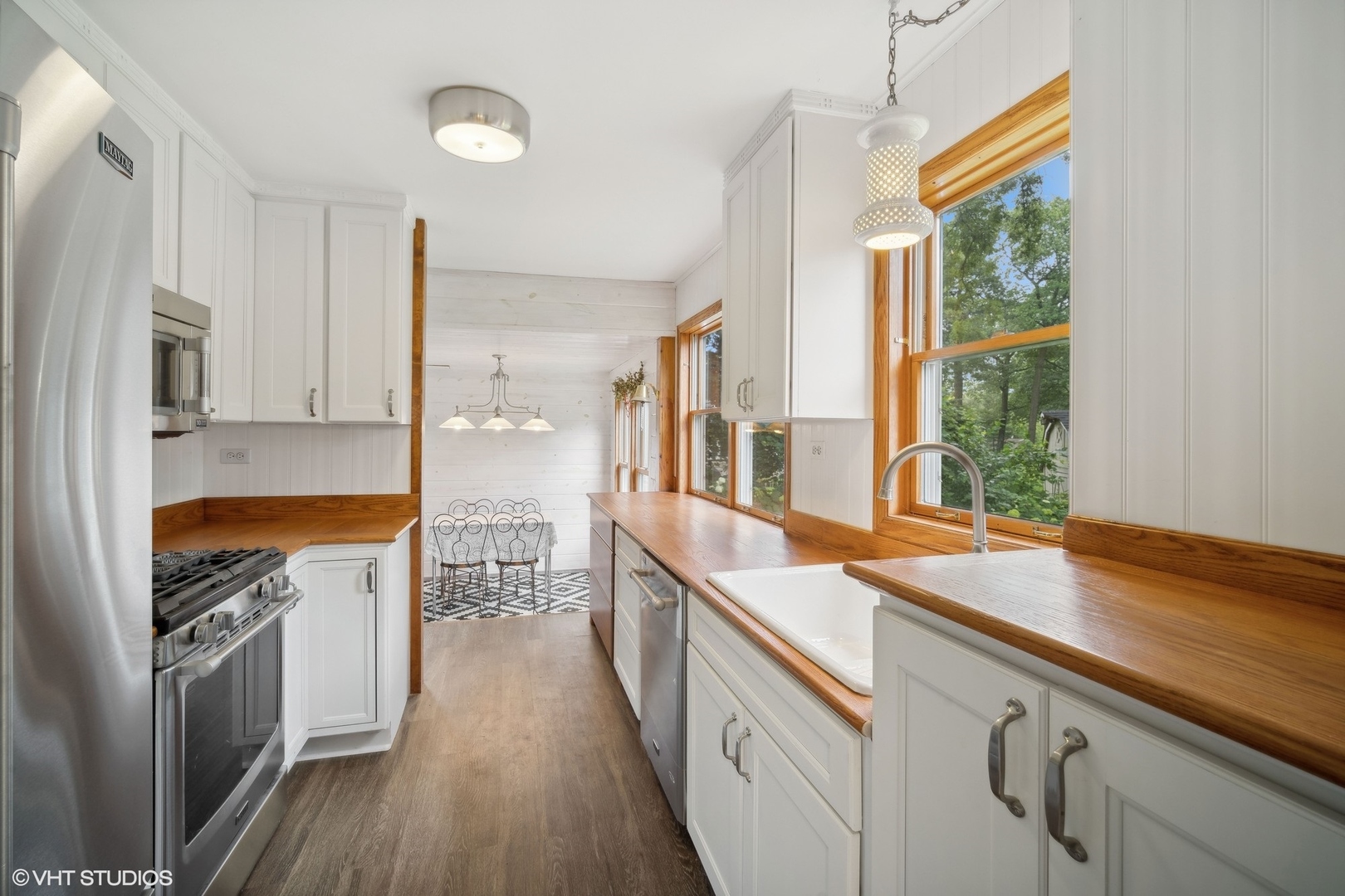 21334 West Pepper Road Lake Zurich, IL 60047 - Photo 5 of 15 Gallery Image 5