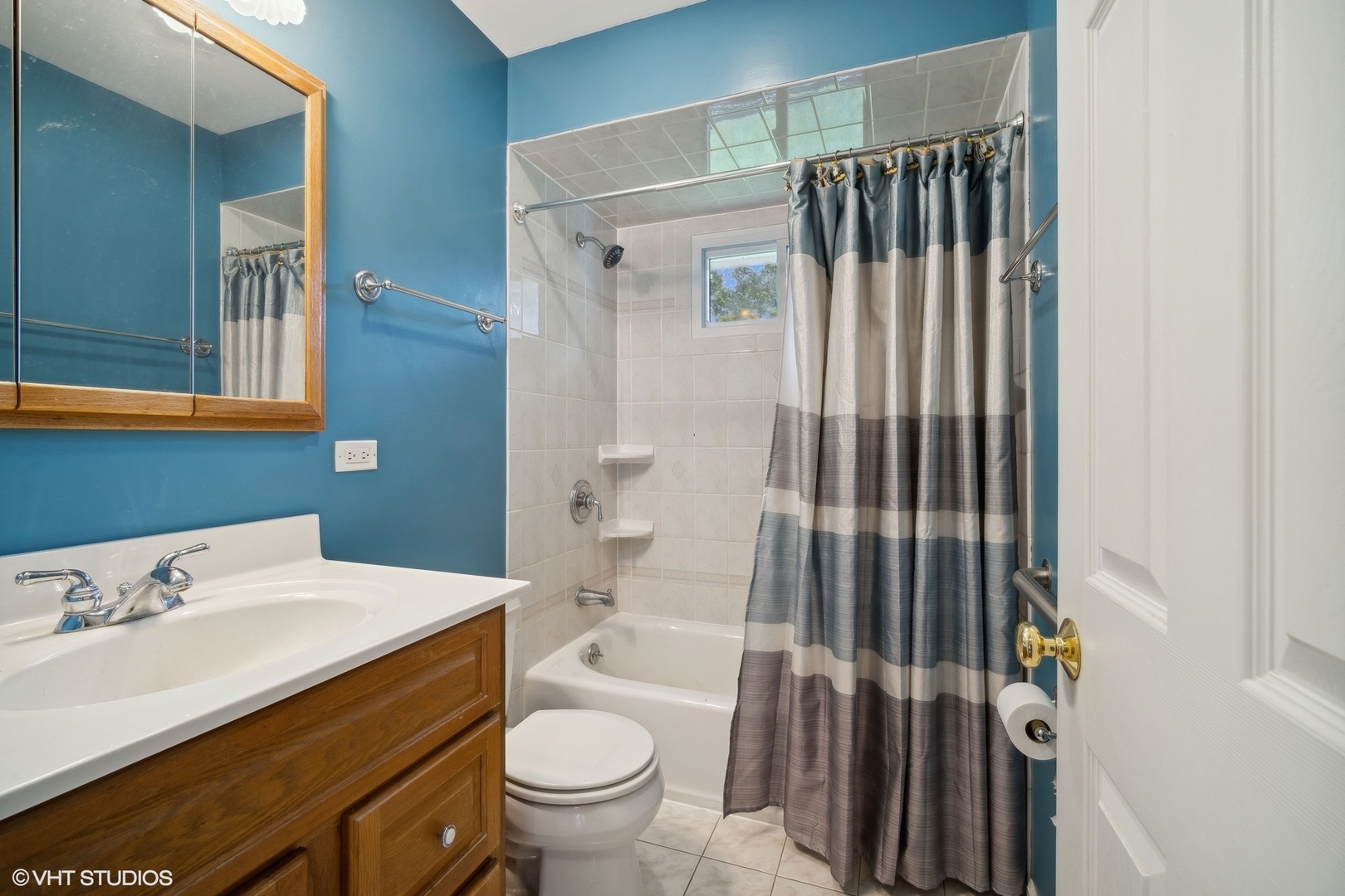 21334 West Pepper Road Lake Zurich, IL 60047 - Photo 10 of 15 Gallery Image 10
