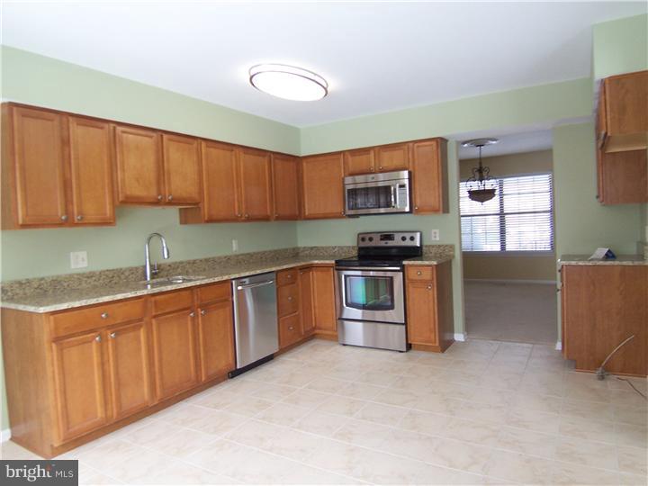 7 Wyndham Road Voorhees, NJ 08043 - Photo 5 of 11 Kitchen