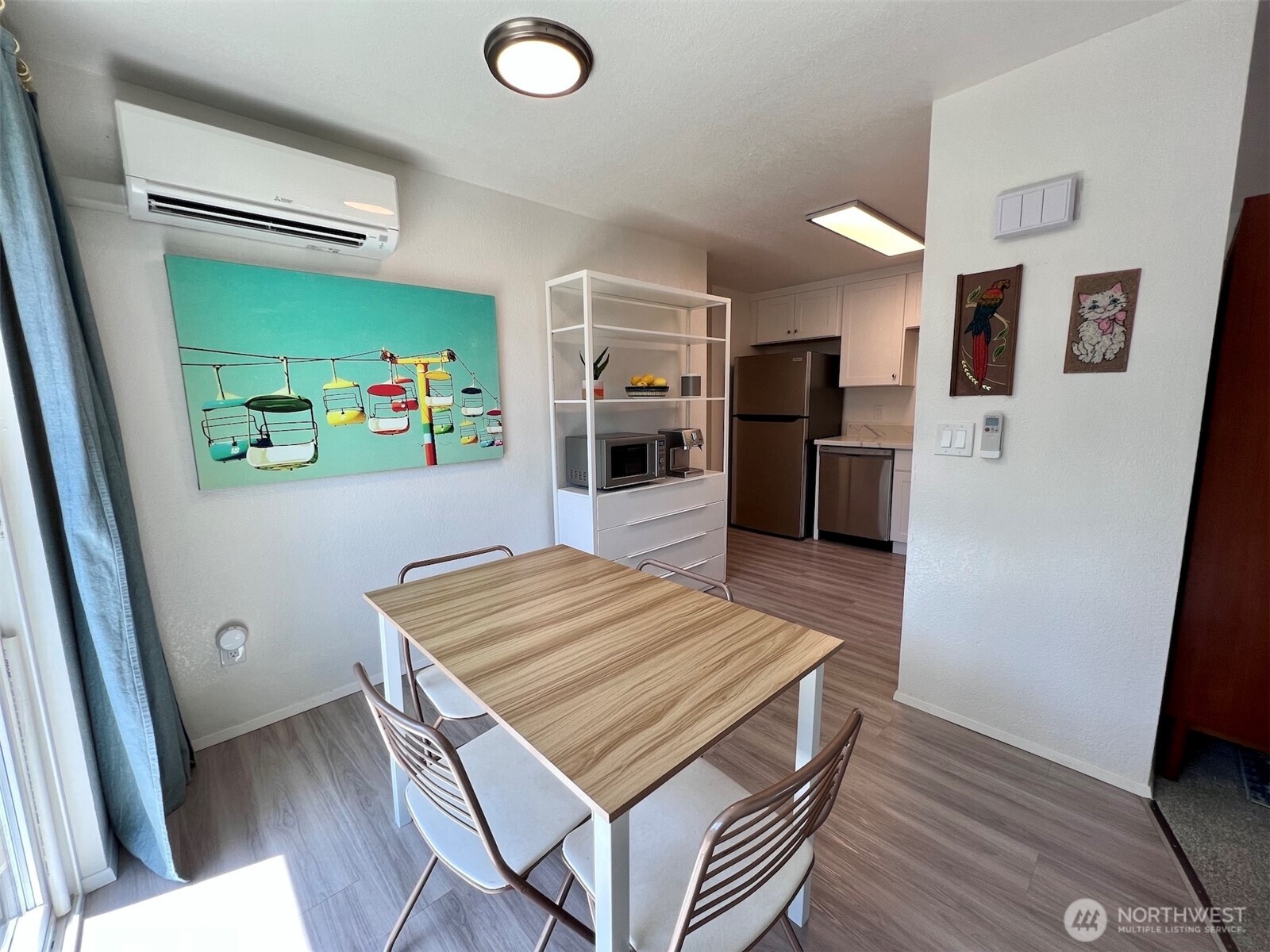 10201 17th Avenue Southwest Seattle, WA 98146 - Photo 12 of 27 a room with furniture and a window