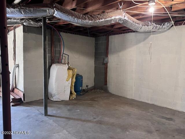 780 East Washington Street Extension Rockingham, NC 28379 - Photo 15 of 31 780 E Washington St Ext-Basement Pt 2