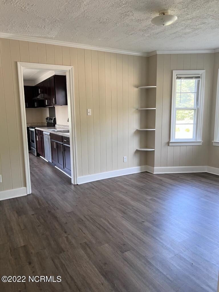 780 East Washington Street Extension Rockingham, NC 28379 - Photo 6 of 31 780 E Washington St Ext-Dinning Room