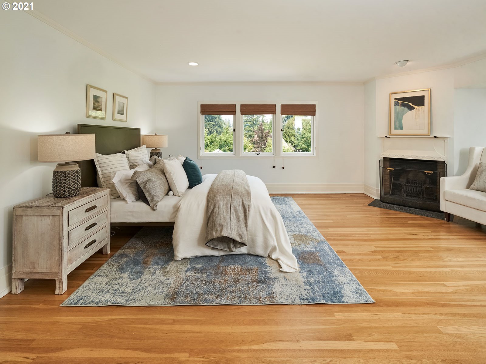 2534 Southwest Arden Road Portland, OR 97201 - Photo 12 of 30