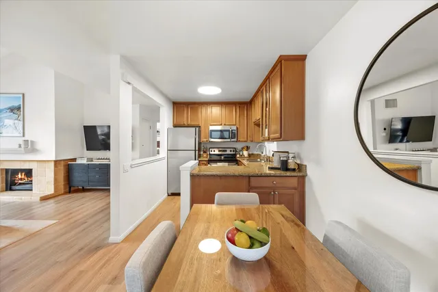 $239,950 | 524 Woodside Oaks, Unit 8, Sacramento, CA 95825