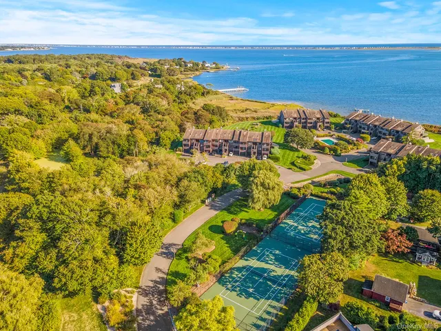 $4,000 | 59 Watchogue Avenue, East Moriches, NY 11940