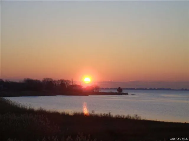 $4,000 | 59 Watchogue Avenue, East Moriches, NY 11940