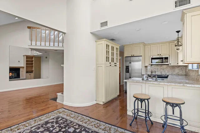 $4,000 | 59 Watchogue Avenue, East Moriches, NY 11940