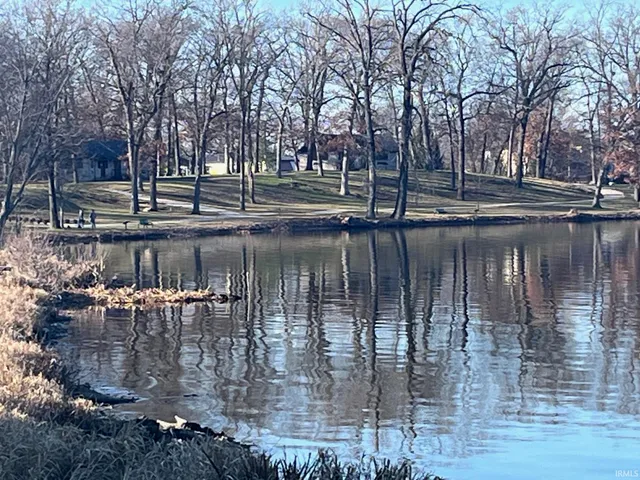 $189,000 | 800 East Arthur Street, Unit B4, Warsaw, IN 46580