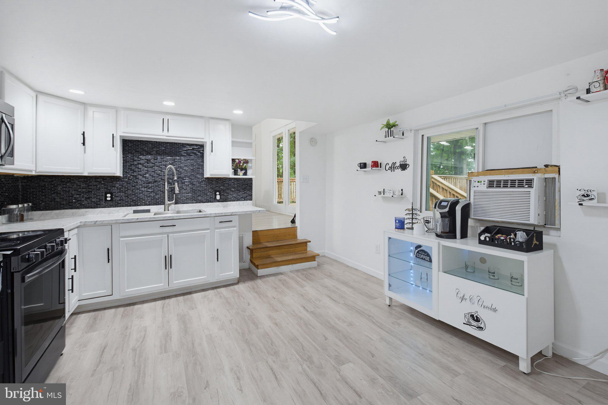 1607 Holtz Road Enola, PA 17025 - Photo 13 of 39