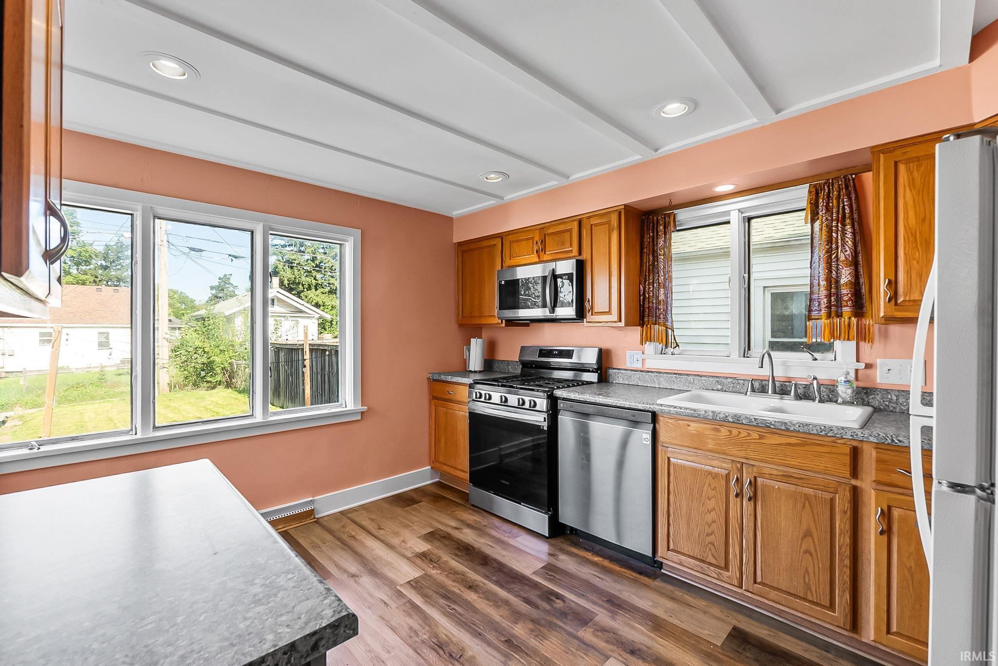 2409 Terrace Road Fort Wayne, IN 46805 - Photo 10 of 35 Gallery Image 10