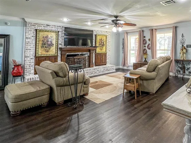 $275,000 | 1104 North Monte Blanc Drive, Abbeville, LA 70510