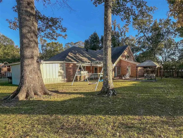 $275,000 | 1104 North Monte Blanc Drive, Abbeville, LA 70510