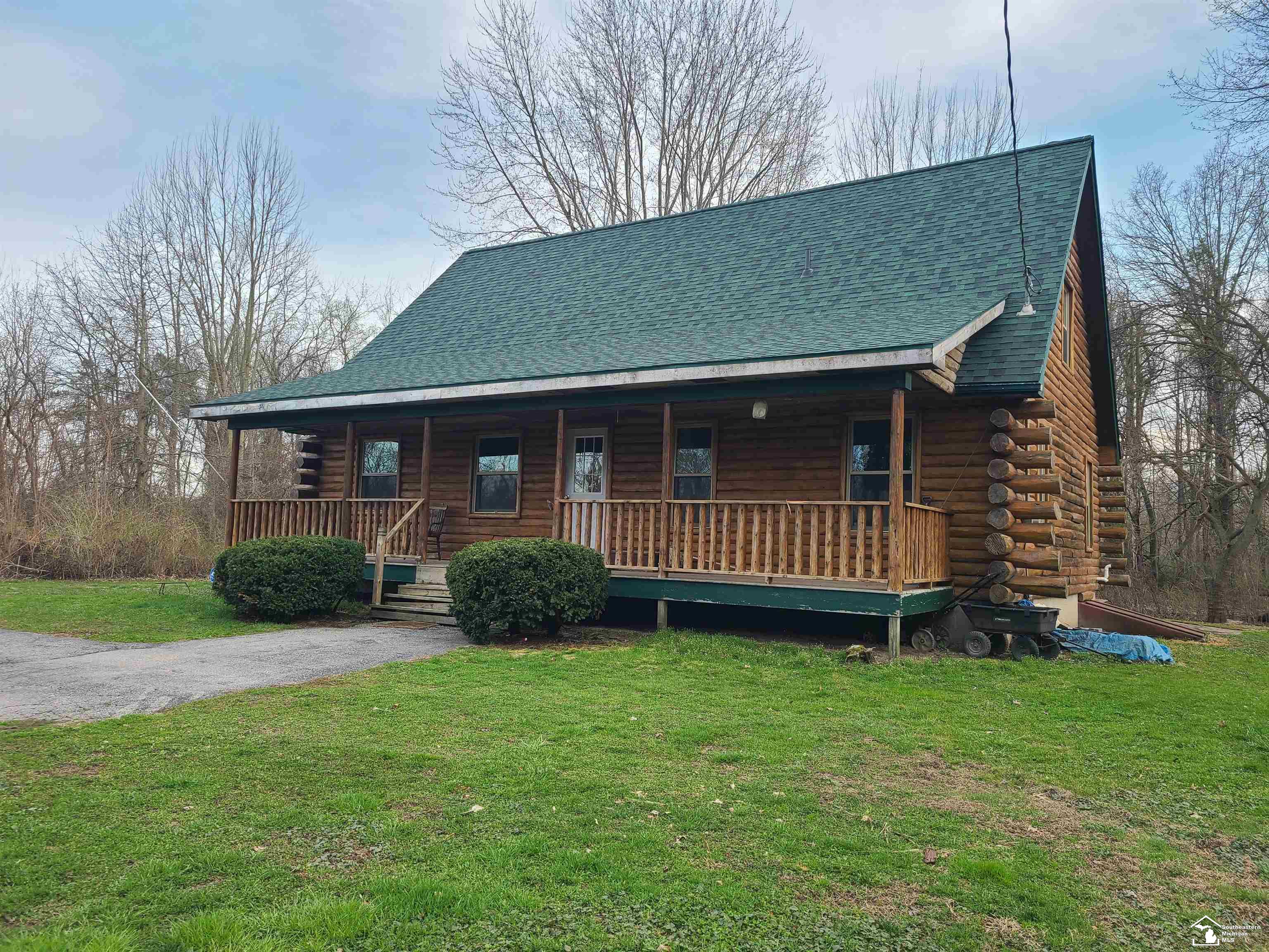 11581 Dixon Road Monroe, MI 48161 - Photo 1 of 41