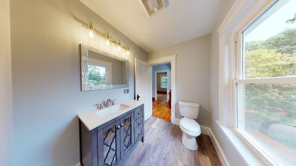 77 Beaconsfield Road Worcester, MA 01602 - Photo 29 of 39