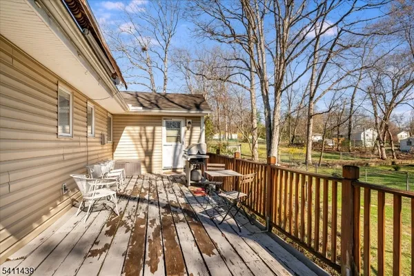 $629,000 | 13 Hilldale Road, Montville, NJ 07058