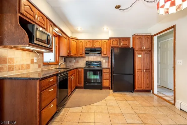 $629,000 | 13 Hilldale Road, Montville, NJ 07058