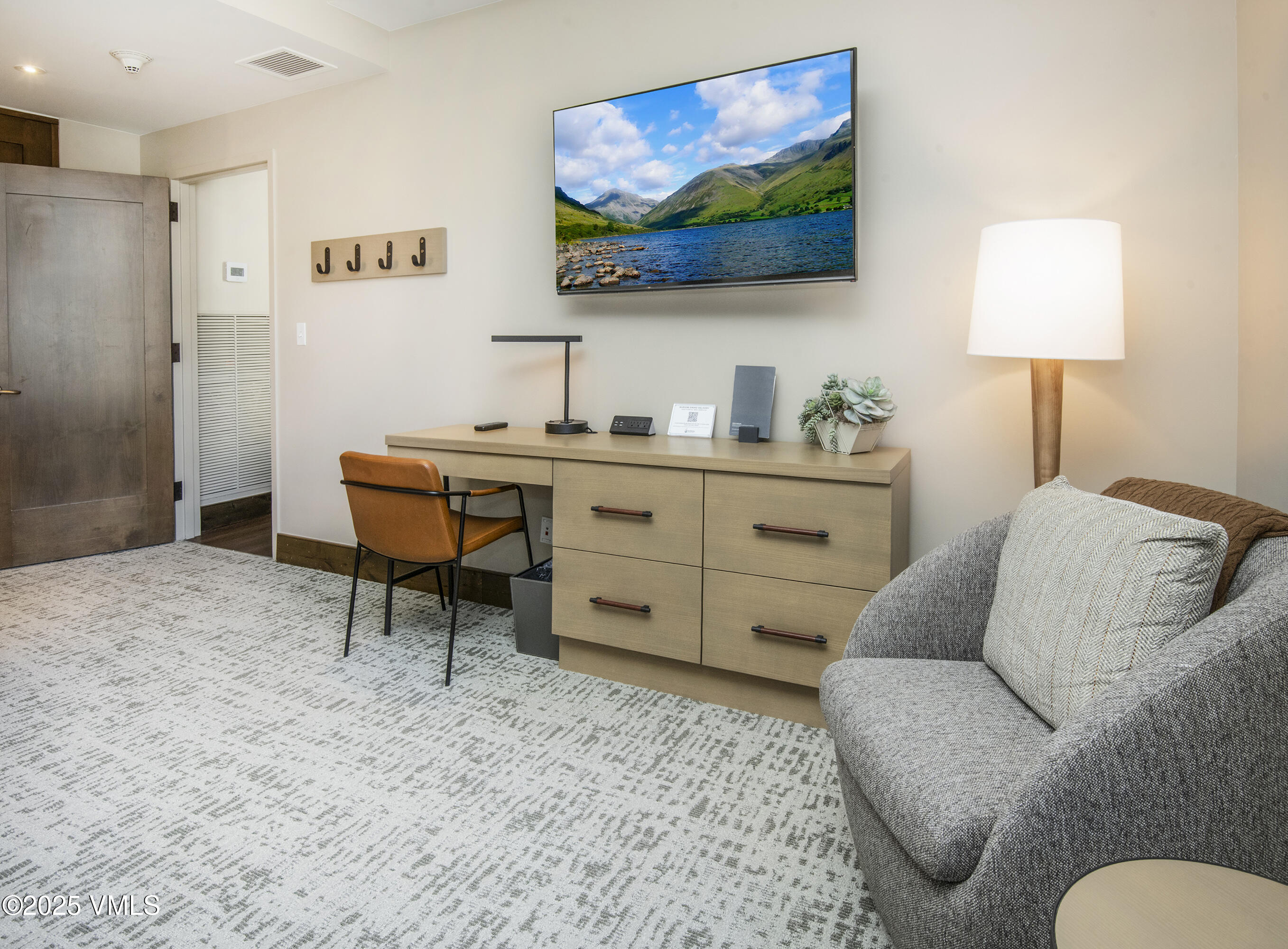 126 Riverfront Lane, Unit 307 Avon, CO 81620 - Photo 11 of 23 Westin-307-MLS_22