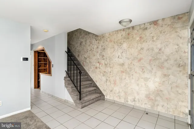 $440,000 | 449 Livingston Drive, Hightstown, NJ 08520