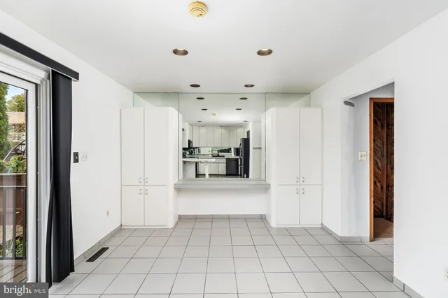 $440,000 | 449 Livingston Drive, Hightstown, NJ 08520