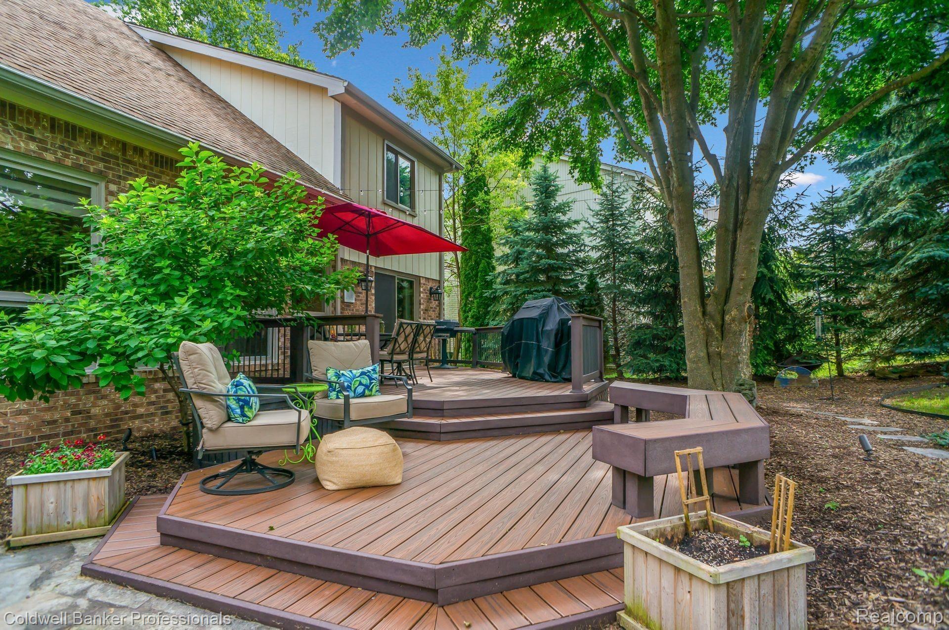 31226 Country Ridge Circle Farmington, MI 48331 - Photo 44 of 50 38.jpg