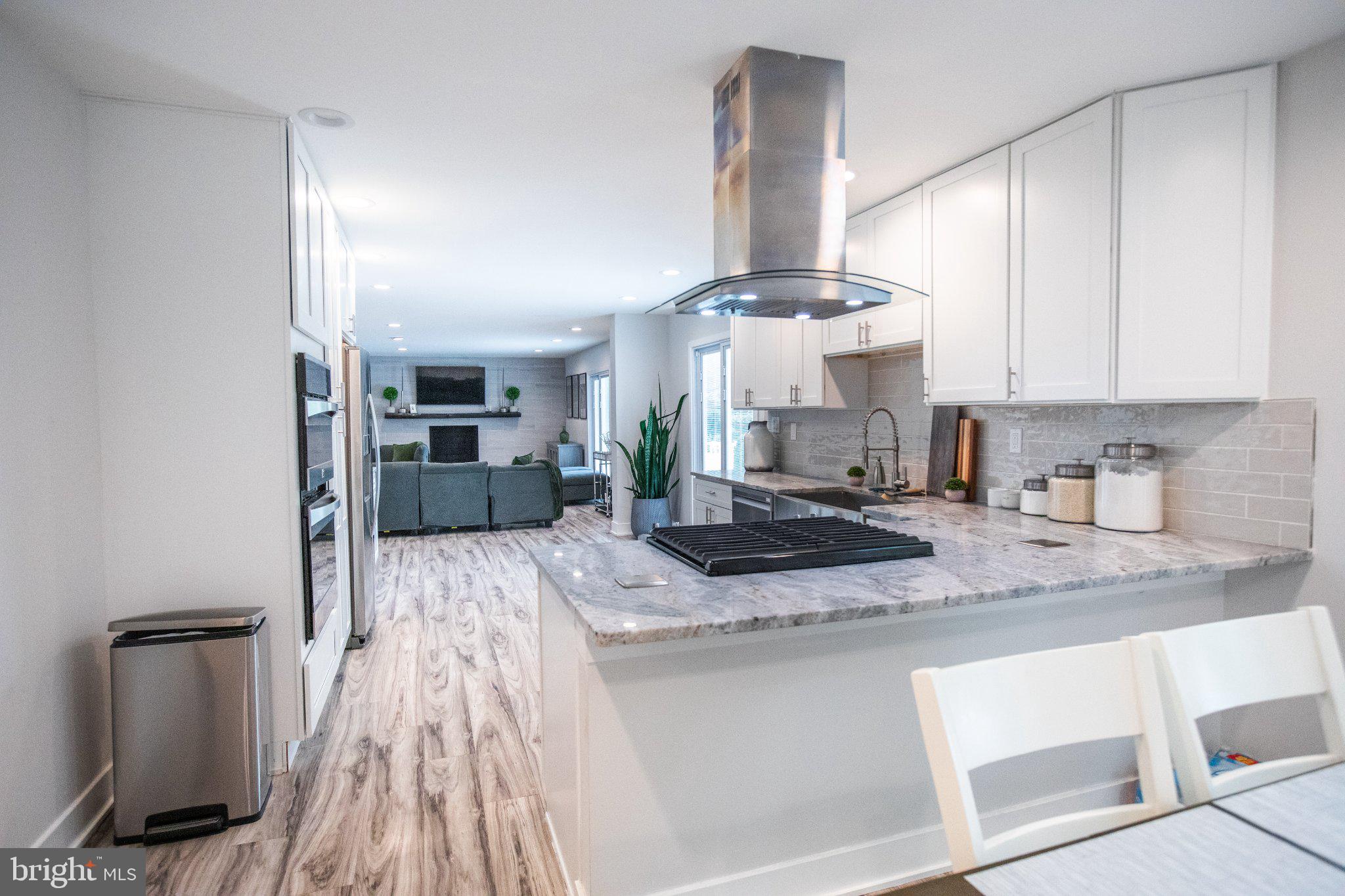 80 Cranford Road Blackwood, NJ 08012 - Photo 23 of 53 Modern kitchen with open layout charm.