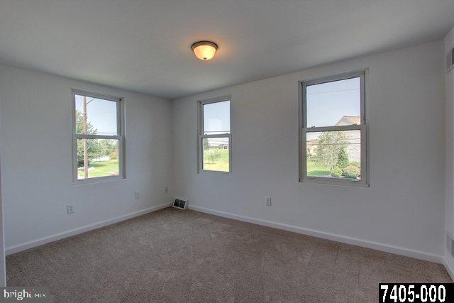 843 Greenbriar Road York, PA 17404 - Photo 19 of 35 Gallery Image 19