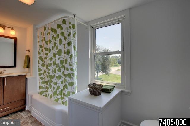 843 Greenbriar Road York, PA 17404 - Photo 23 of 35 Gallery Image 23
