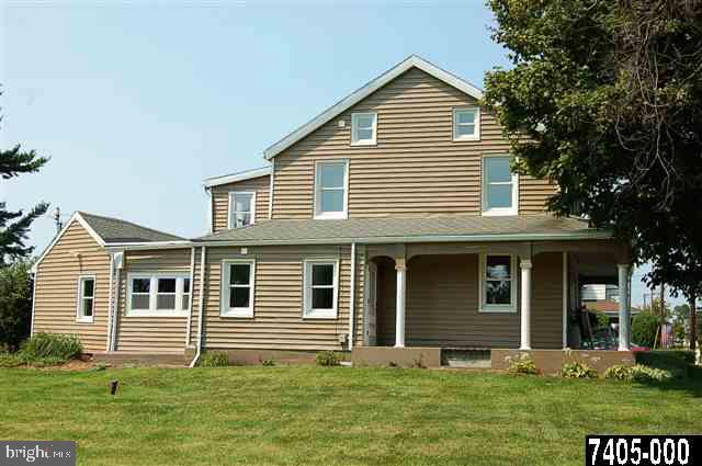 843 Greenbriar Road York, PA 17404 - Photo 29 of 35 Gallery Image 29
