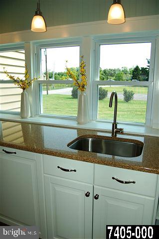 843 Greenbriar Road York, PA 17404 - Photo 5 of 35 Gallery Image 5