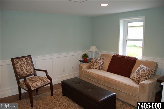 843 Greenbriar Road York, PA 17404 - Photo 10 of 35 Gallery Image 10
