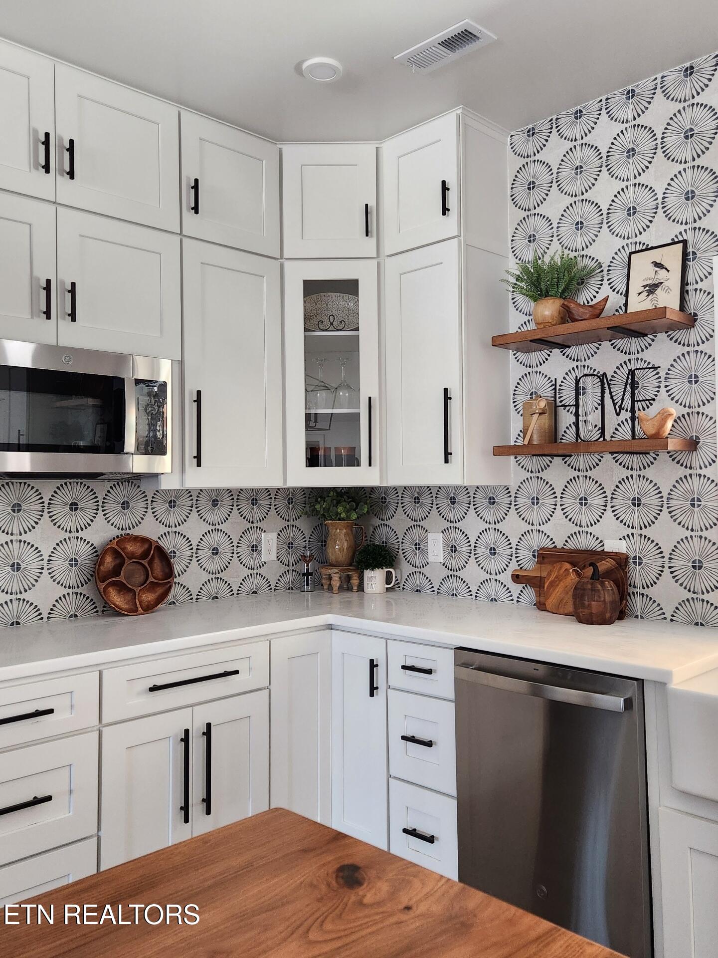 110 Eldon Justice Road Oliver Springs, TN 37840 - Photo 19 of 43 kitch