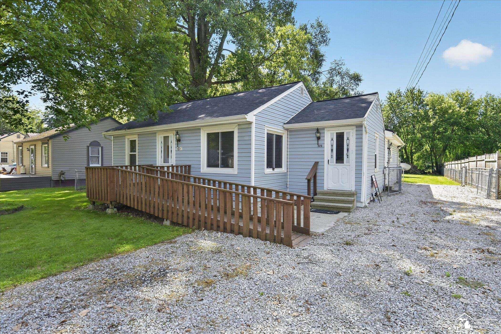 1028 Carleton Road Milan, MI 48160 - Photo 5 of 44 Gallery Image 5